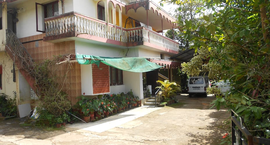 Aarti Homestay, Coorg 4